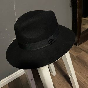 Black Scale x New Era fedora hat